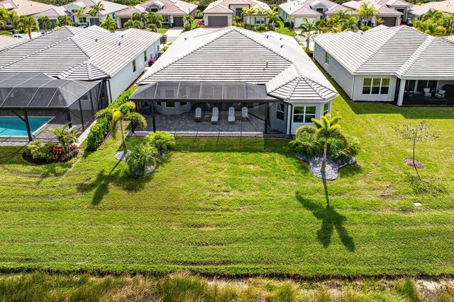 bird's eye view with a residential view