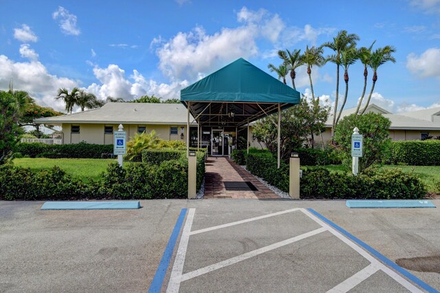 20835 Wendall Ter Unit 68, Boca Raton, FL 33433 - view of uncovered parking lot