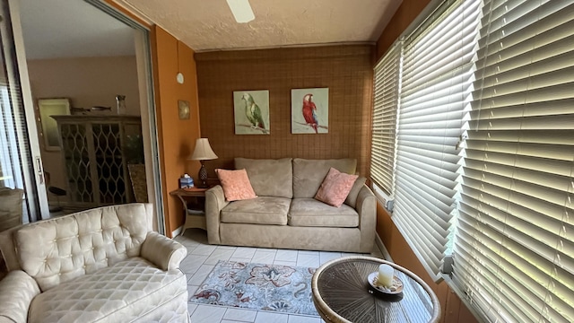 14623 Bonaire Blvd Unit 605, Delray Beach, FL 33446 - view of tiled living area