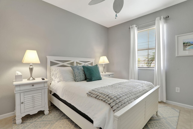 bedroom featuring ceiling fan