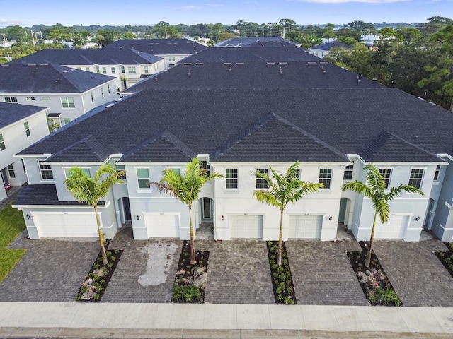 birds eye view of property featuring a residential view