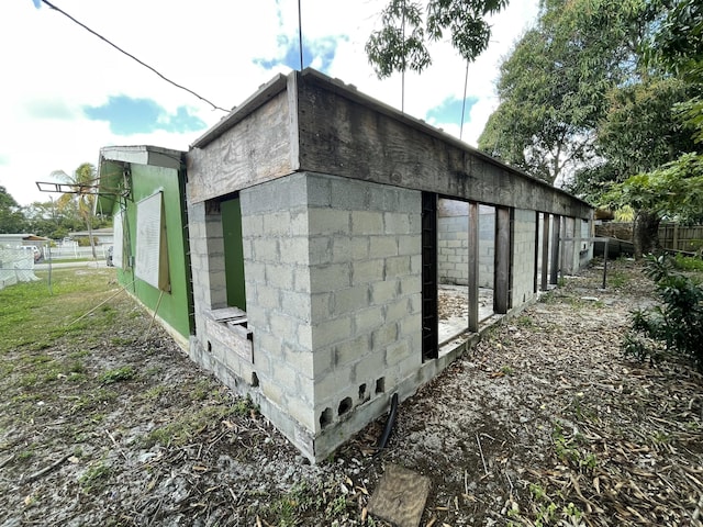 view of outbuilding