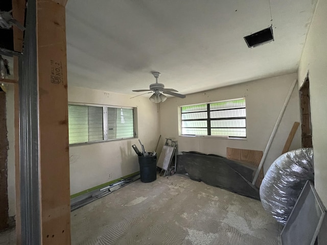 unfurnished room featuring ceiling fan