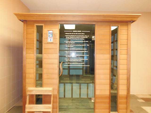 view of sauna / steam room