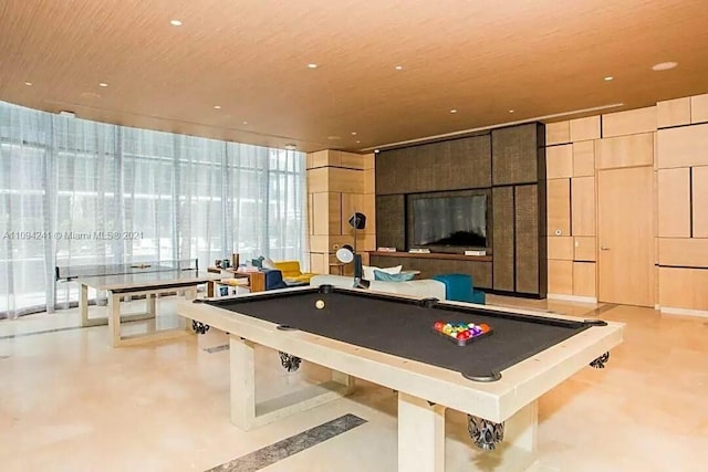 recreation room with pool table