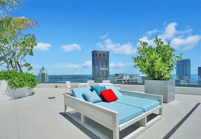 view of patio featuring an outdoor hangout area