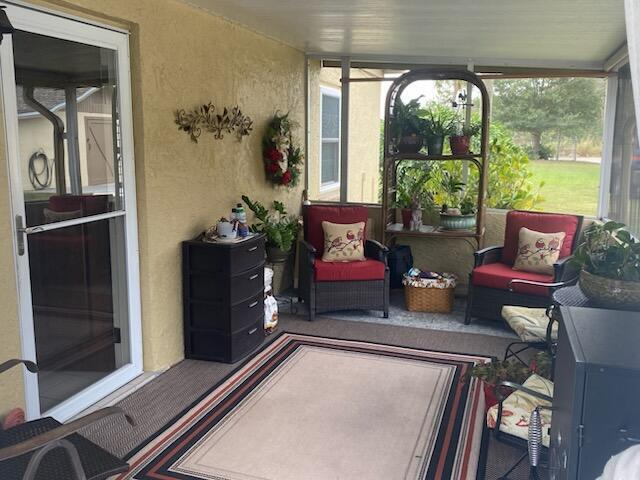 4321 Kirby Loop Rd, Fort Pierce, FL 34981