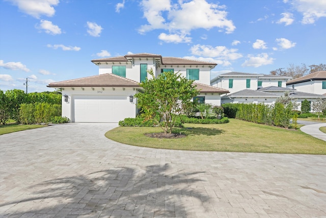 view of front of home with a front lawn