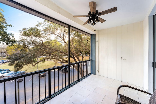 balcony with ceiling fan