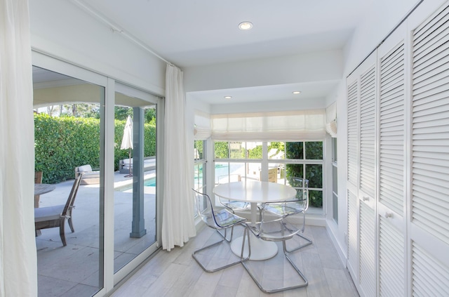 view of sunroom / solarium