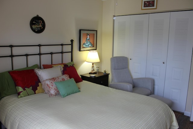 3371 Jog Park Dr, Greenacres, FL 33467 - bedroom featuring dark wood-type flooring and a closet