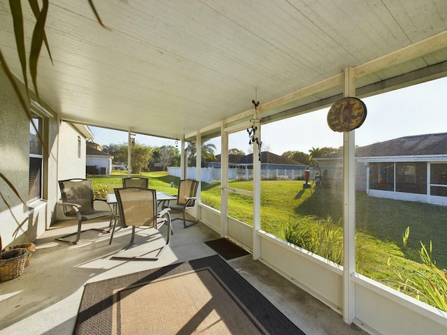 view of sunroom / solarium