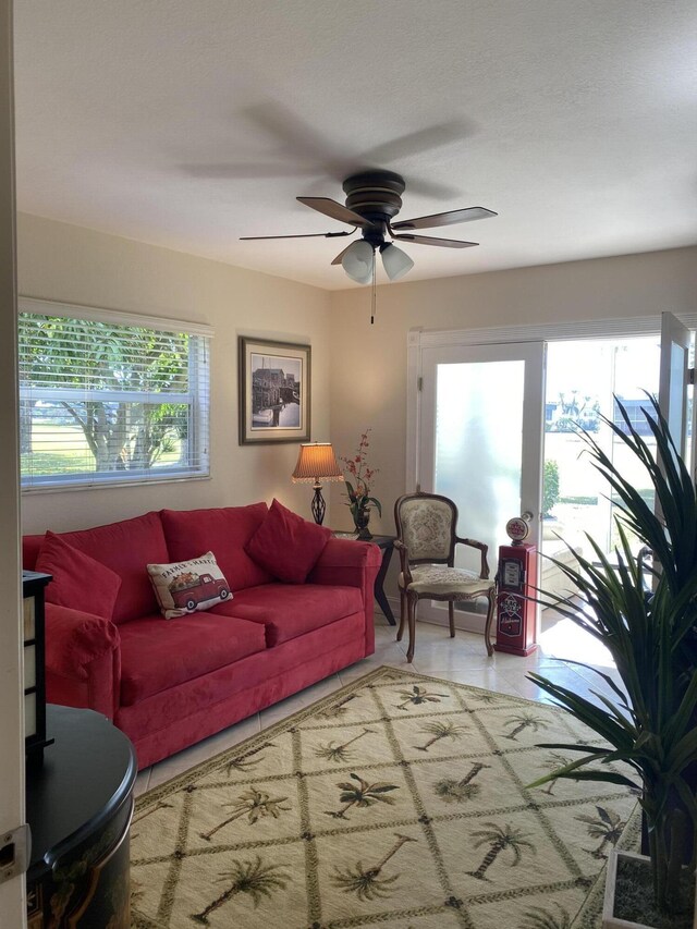 148 Normandy D Ln Unit D, Delray Beach, FL 33484 - back of house featuring a lawn