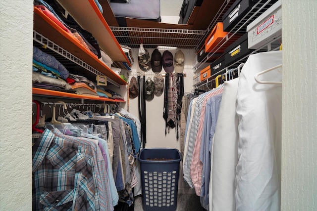 324 NE Gladiola Ave, Port Saint Lucie, FL 34983 - view of walk in closet