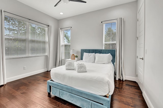 bedroom featuring dark wood-style floors, ceiling fan, recessed lighting, and baseboards