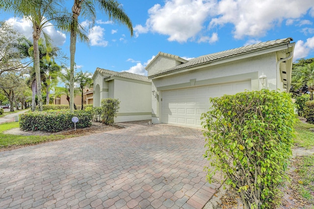 view of front of home featuring a garage