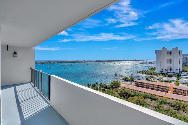 5600 N Flagler Dr Unit 1605, West Palm Beach, FL 33407 - balcony with a water view