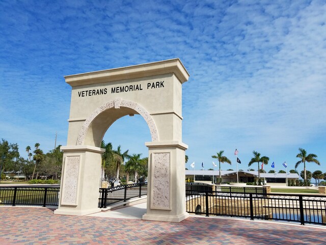2050 Oleander Blvd Unit 1106, Fort Pierce, FL 34950 - view of home's community