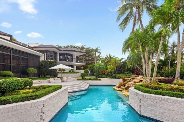 view of outdoor pool