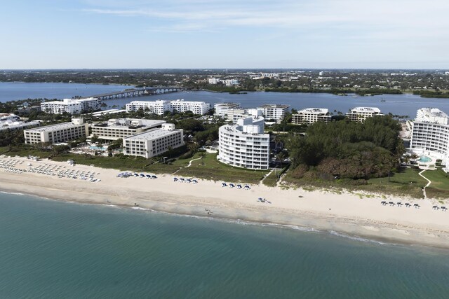 drone / aerial view of expansive coastline