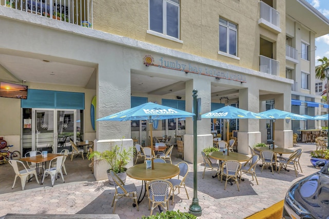 view of patio featuring outdoor dining space