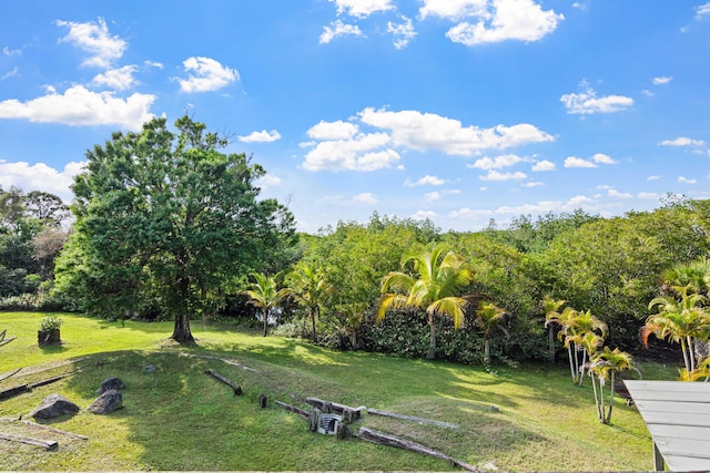 1820 SE Hideaway Cir Unit 1820, Port Saint Lucie, FL 34952 - view of home's community featuring a lawn