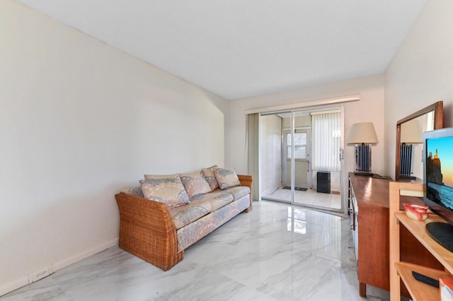 1024 Ellesmere B, Deerfield Beach, FL 33442 - view of living room
