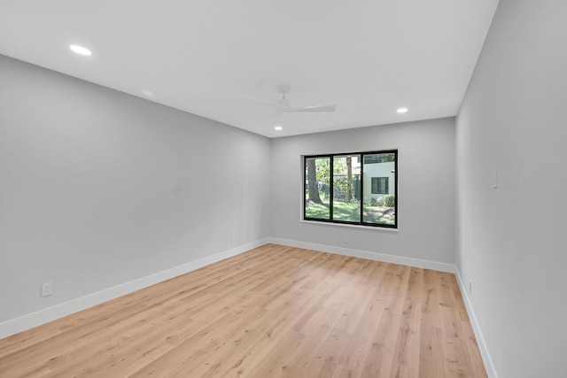 303 Sea Oats Dr Unit D, Juno Beach, FL 33408 - unfurnished room featuring light wood-type flooring, recessed lighting, baseboards, and ceiling fan
