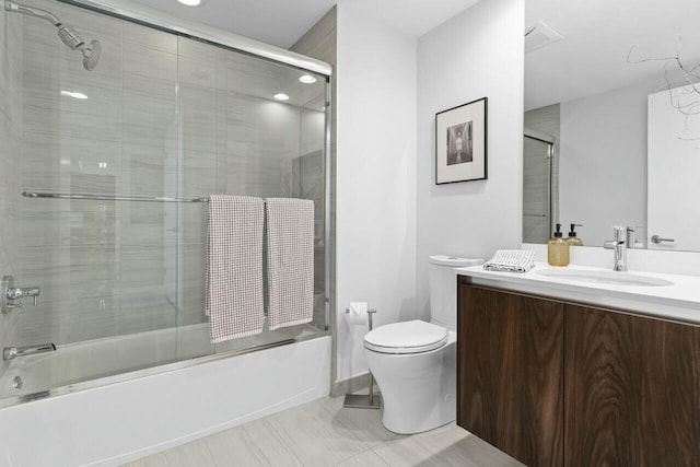 1180 N Federal Hwy Unit 1409, Fort Lauderdale, FL 33304 - full bath featuring enclosed tub / shower combo, toilet, and vanity