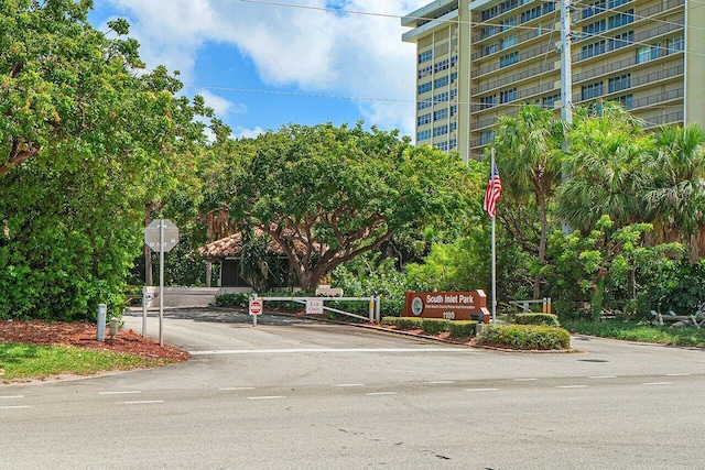 view of surrounding community