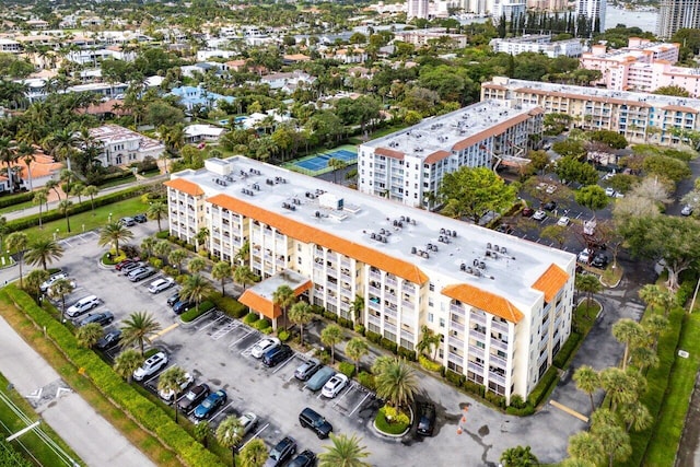 drone / aerial view with a view of city