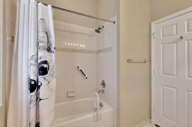 full bathroom with shower / tub combo