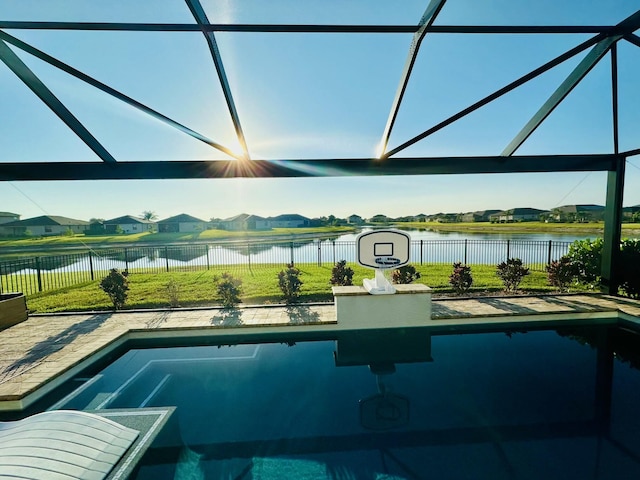 view of pool featuring a fenced in pool, a lanai, a patio area, and a yard