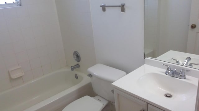 full bath with shower / bathing tub combination, vanity, and toilet