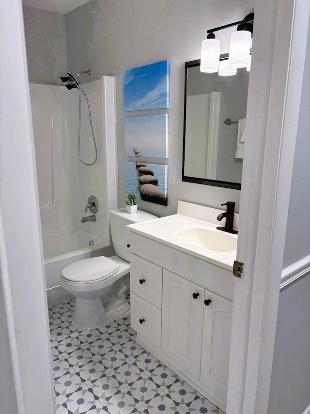 10821 N Military Trl Unit 2, Palm Beach Gardens, FL 33410 - full bath with vanity, toilet, and shower / tub combination