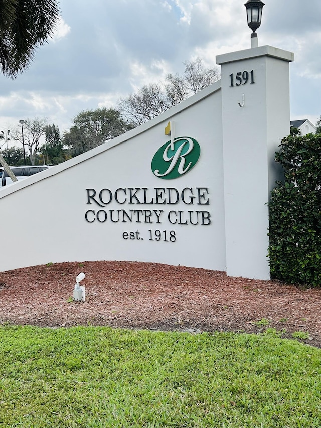 view of community sign