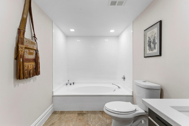 full bathroom featuring a garden tub, visible vents, toilet, vanity, and baseboards