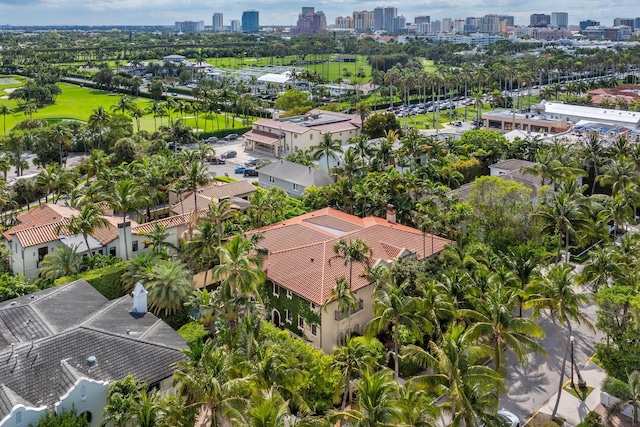 bird's eye view with a view of city