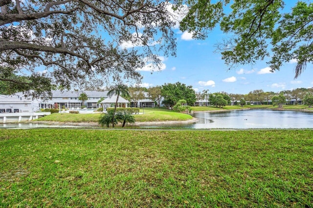 view of yard featuring a water view