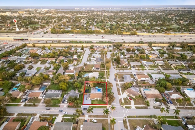 bird's eye view with a residential view