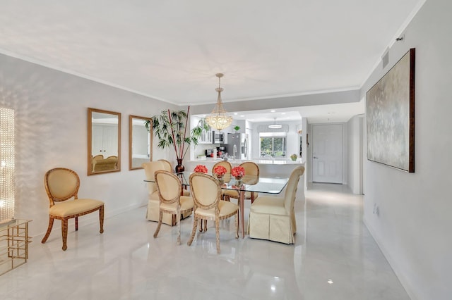 dining room with ornamental molding, visible vents, baseboards, and an inviting chandelier