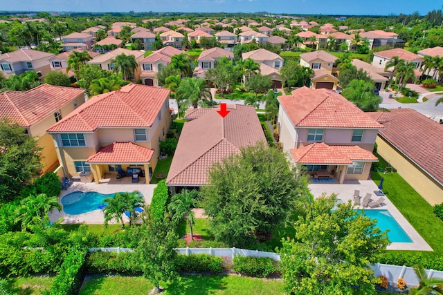 birds eye view of property featuring a residential view