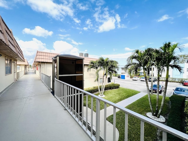 465 Saxony J, Delray Beach, FL 33446 - exterior space