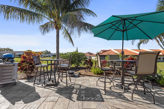 view of patio / terrace with outdoor dining space