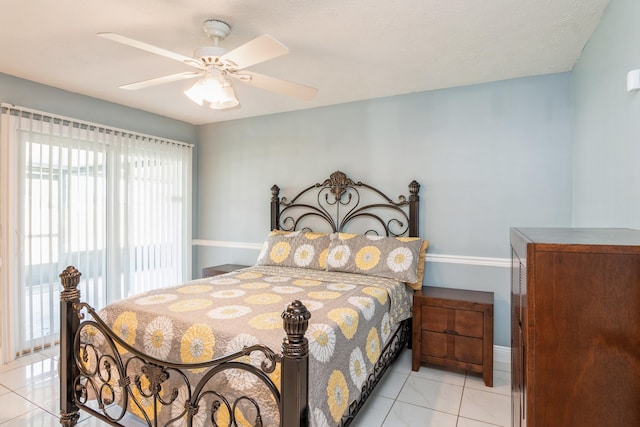 bedroom with a ceiling fan