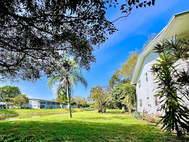 172 Tilford I, Deerfield Beach, FL 33442 - view of yard