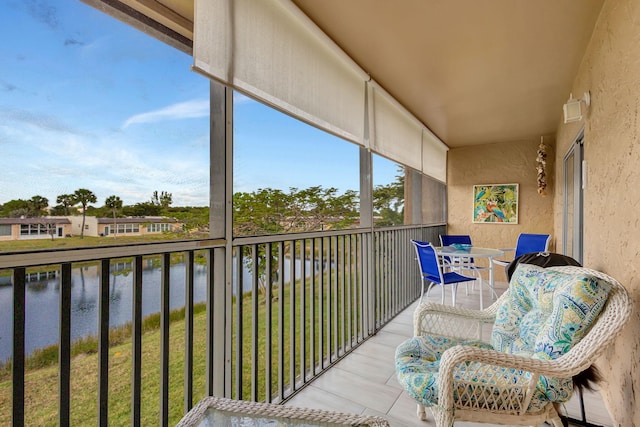 154 Lake Meryl Dr Unit 255, West Palm Beach, FL 33411 - balcony featuring a water view