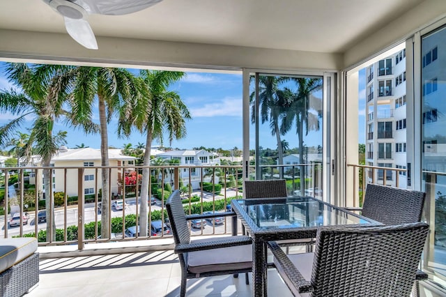 balcony with a ceiling fan