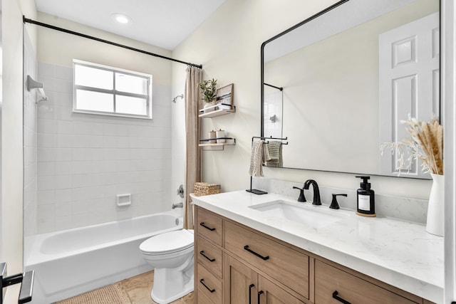 bathroom with toilet, tile patterned floors, shower / bath combo with shower curtain, vanity, and recessed lighting