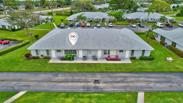 drone / aerial view featuring a residential view